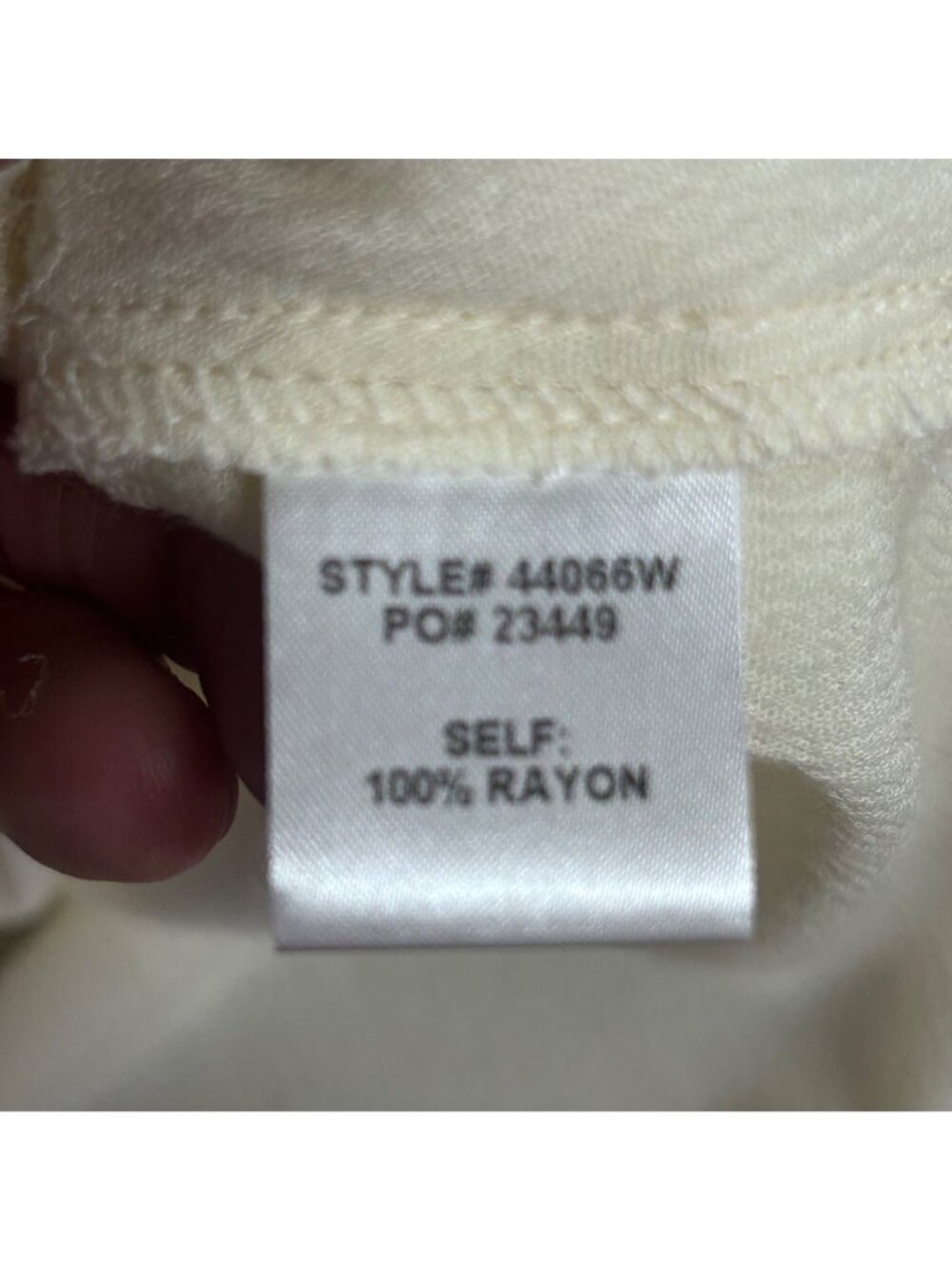 Skies Are Blue Womens Size L Sleeveless Pintuck Lace Trim Ivory Blouse Top EUC - Picture 8 of 11
